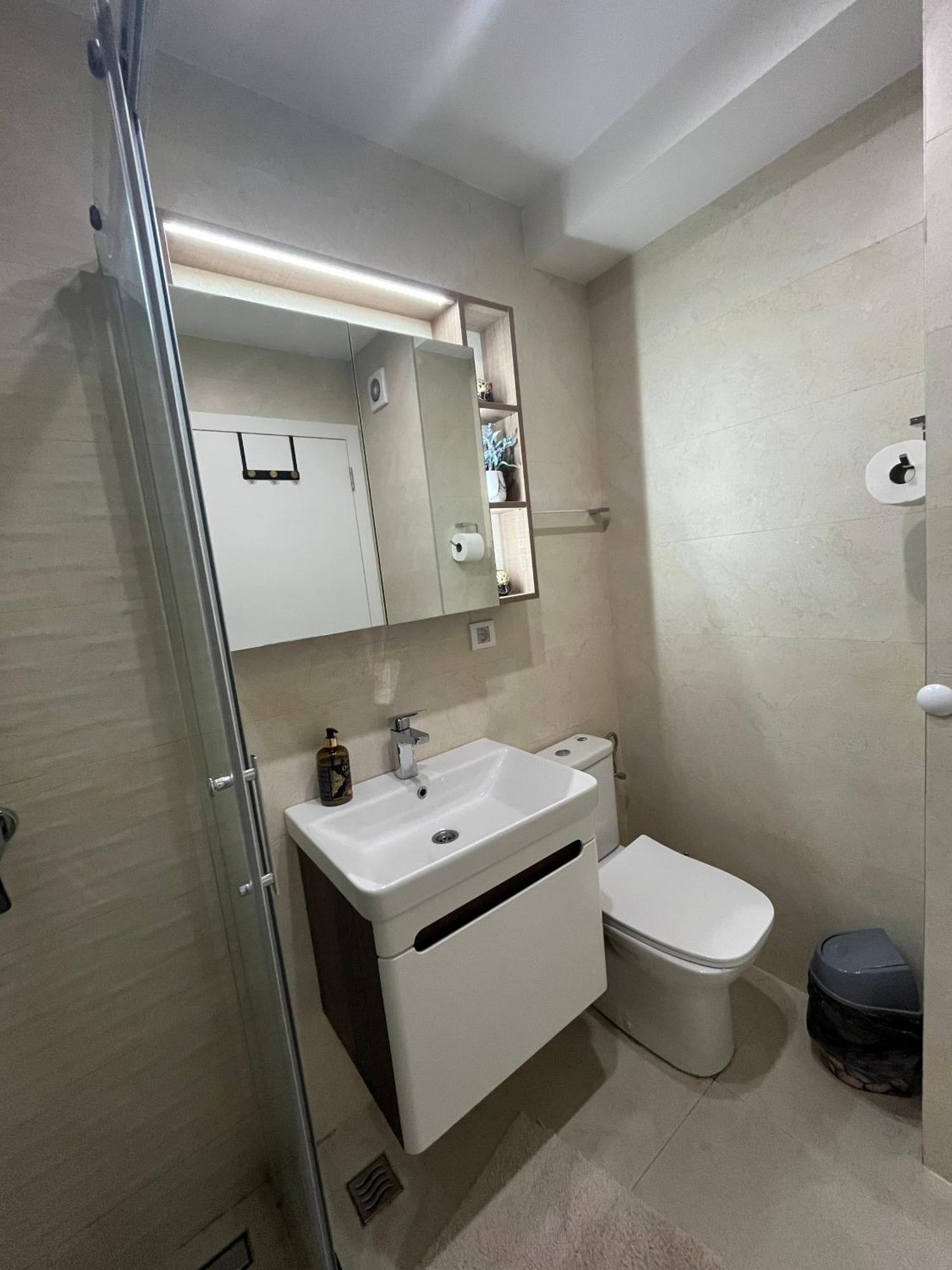 Lux 13 Center, Free Parking * Ni